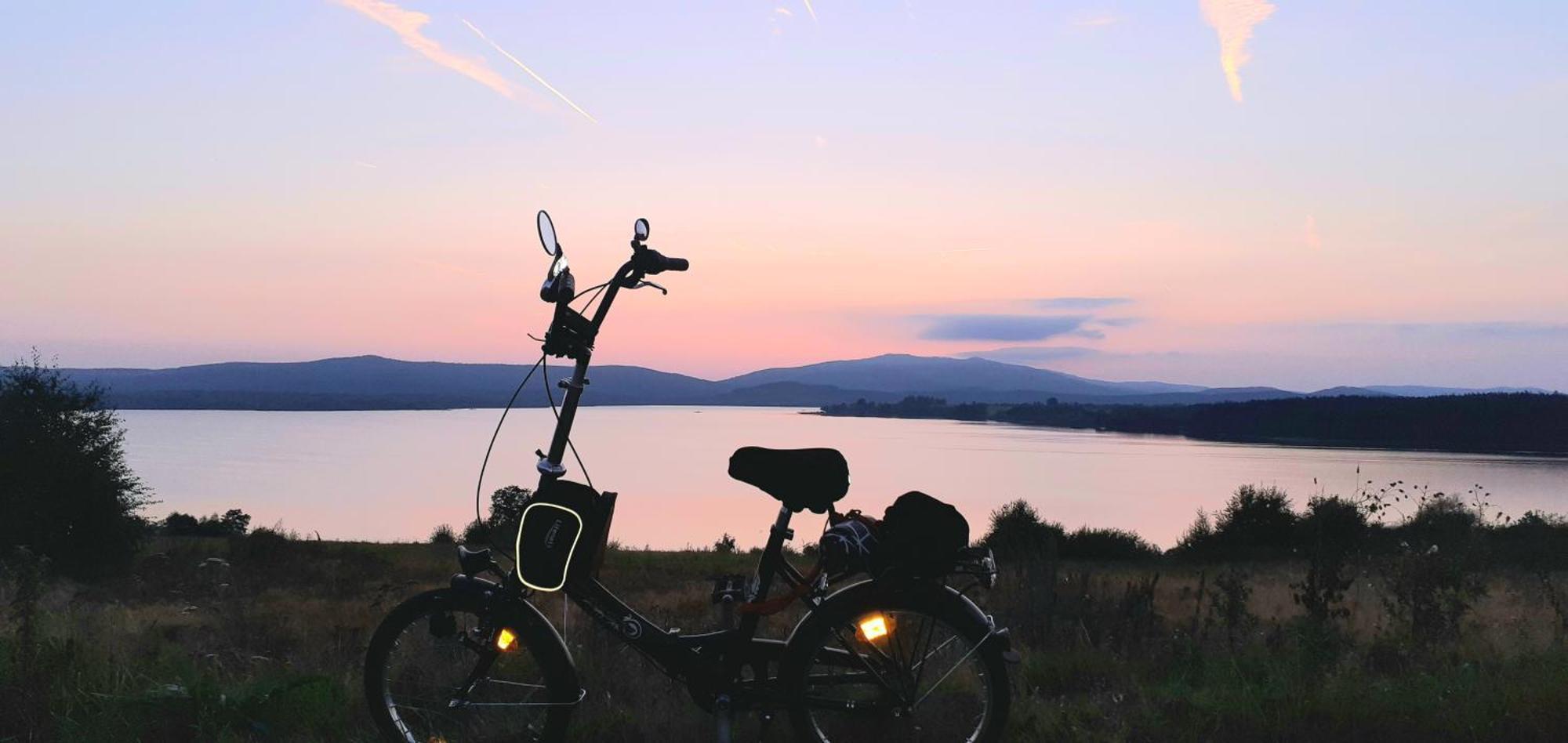Apartman U Lipna, Pro Cyklisty, Motorkare フリンブルク エクステリア 写真